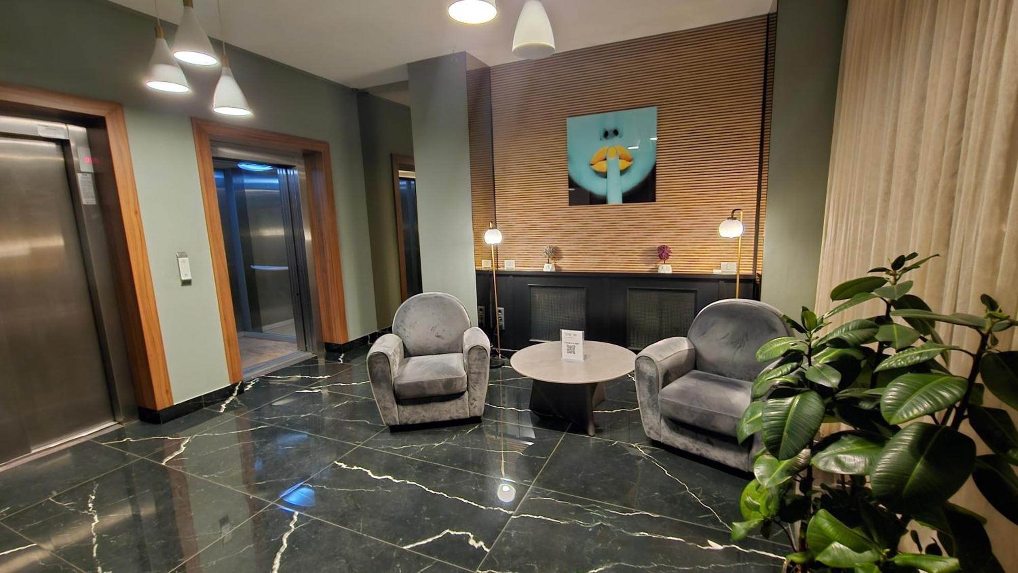 Uni88 Apartments Bucureşti Ngoại thất bức ảnh